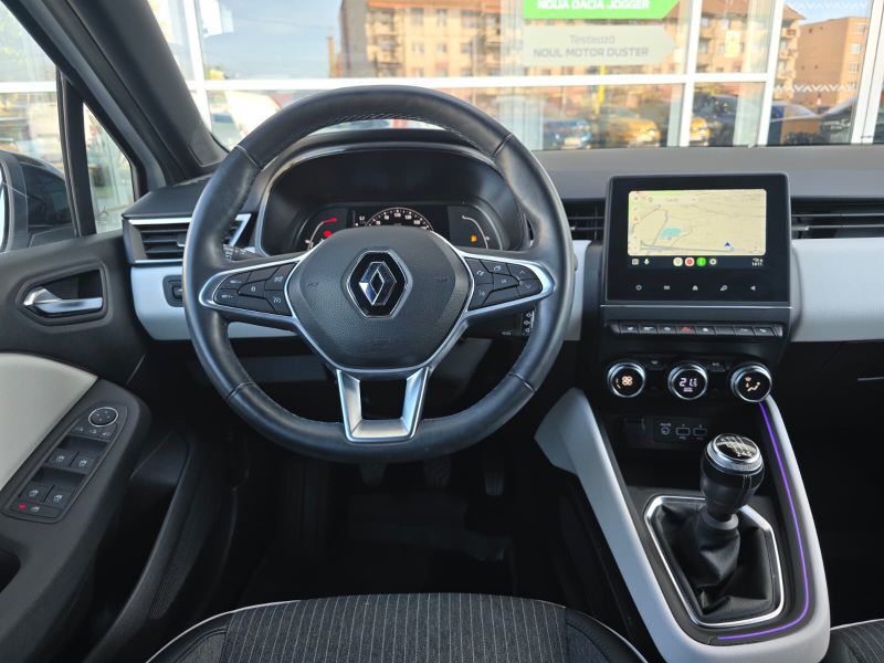 RENAULT Clio 2023 — imagine 49