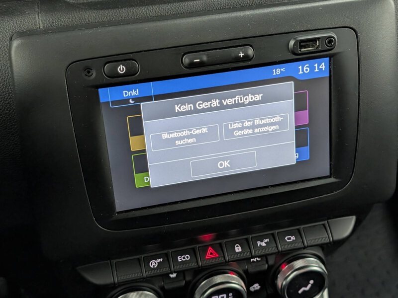 Fahrzeugabbildung Duster tiview Keycard Bild 23 von 34