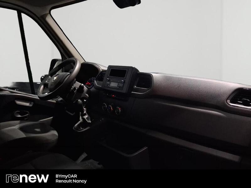 Renault Master III