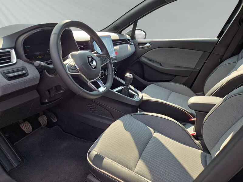 Fahrzeugabbildung Clio V Techno TCe 90 Bild 6 von 12