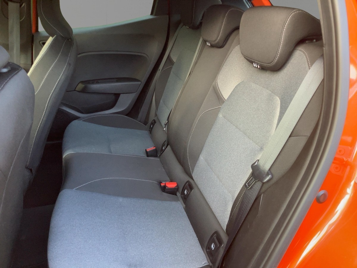Renault Clio – Bild 8