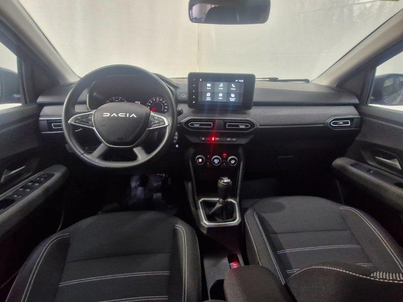 DACIA Logan 2023 — imagine 35