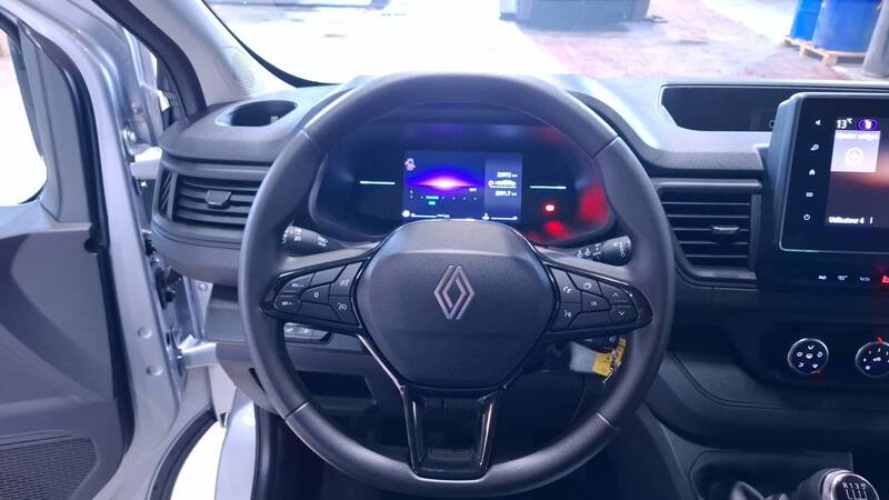 Renault Trafic Combi