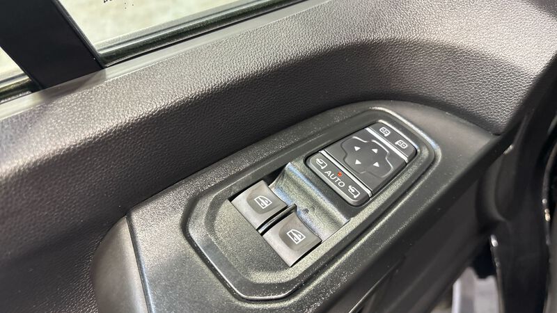 Renault Trafic Combi