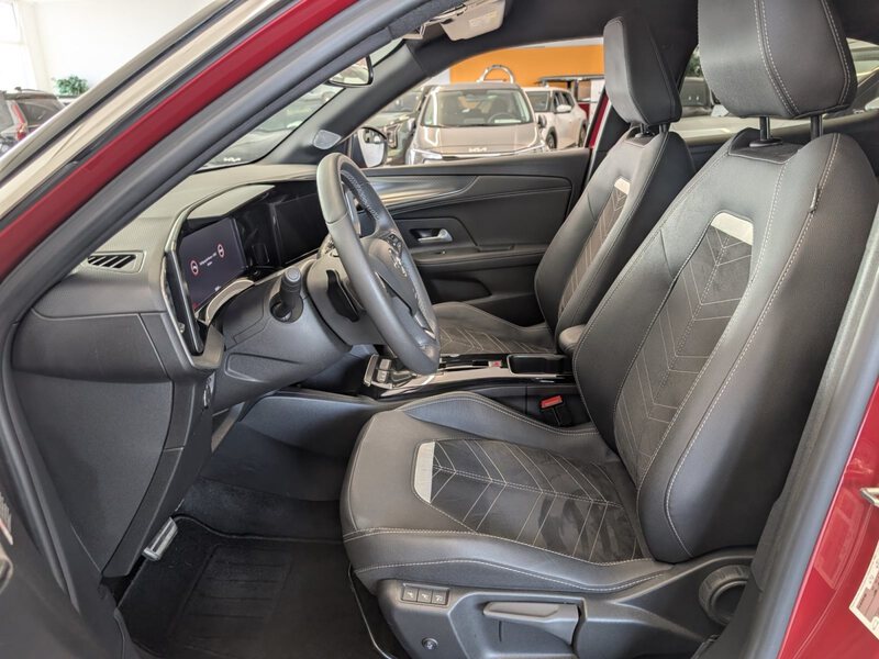 Fahrzeugabbildung Mokka 1.2 Turbo Ultimate Automatik Bild 8 von 33