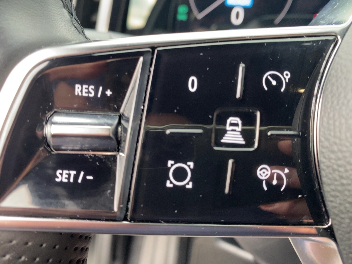 Renault Megane E-TECH – Bild 19