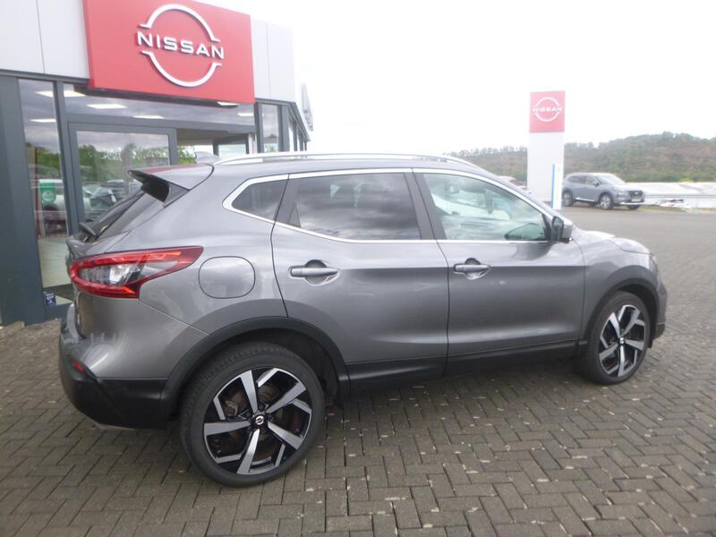 Fahrzeugabbildung Qashqai 1.7 dCi Xtronic 4x4 Bild 4 von 23