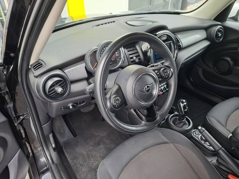 Mini F55 LCI
