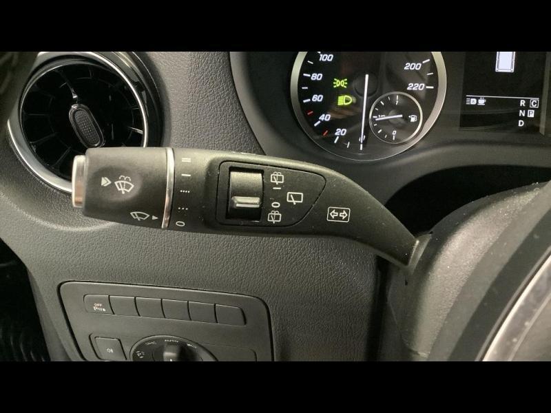 Mercedes-Benz Vito Mixto