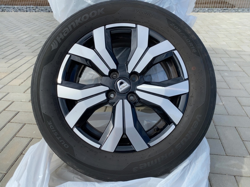 Fahrzeugabbildung Sandero ABS Fahrerairbag ESP Bild 12 von 20