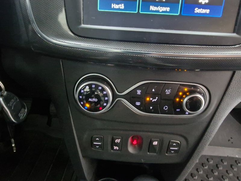 DACIA Sandero 2018 — imagine 19