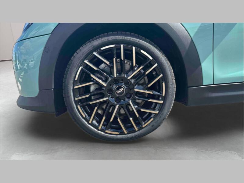 Mini Cooper F66