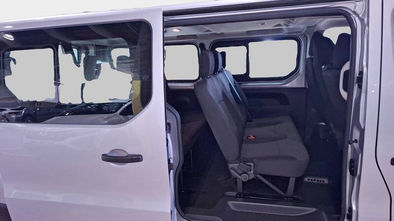 Renault Trafic Combi