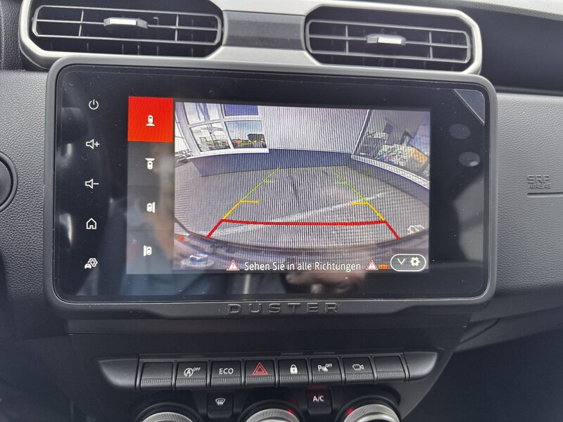 Fahrzeugabbildung Duster NAVI+SITZH+RFK Bild 21 von 21