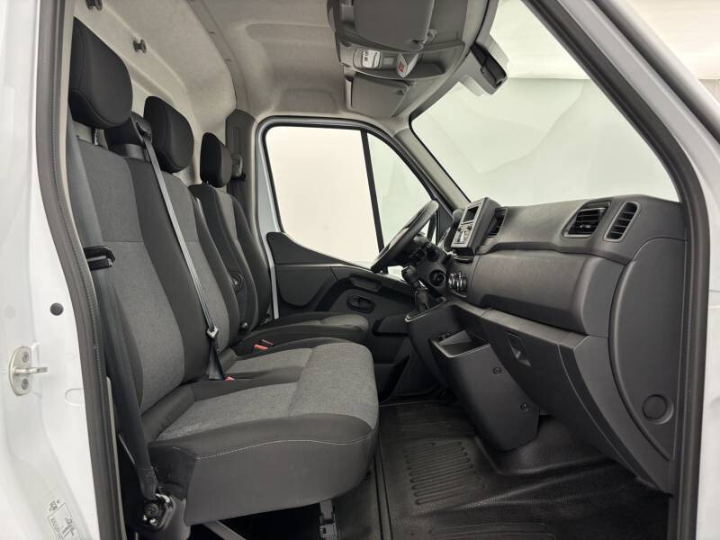 Renault Master III