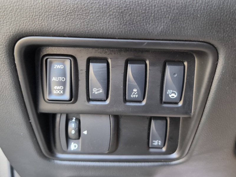 Fahrzeugabbildung Koleos BLUE dCi 185 Intens Bild 15 von 15