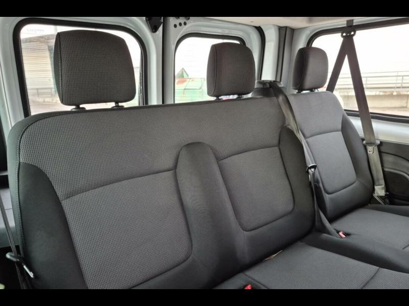Renault Trafic Combi