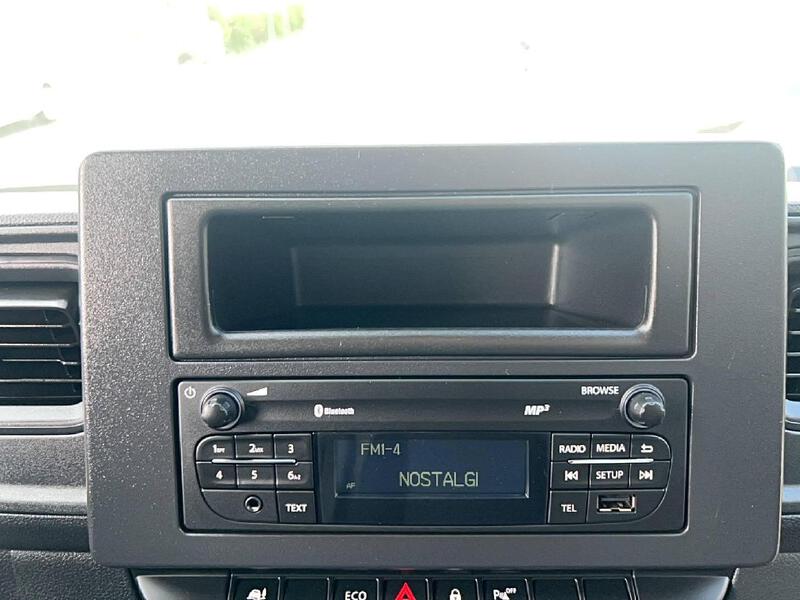 Renault Master III