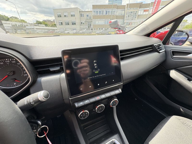 Fahrzeugabbildung Clio V Zen SCe 65 Bild 15 von 18