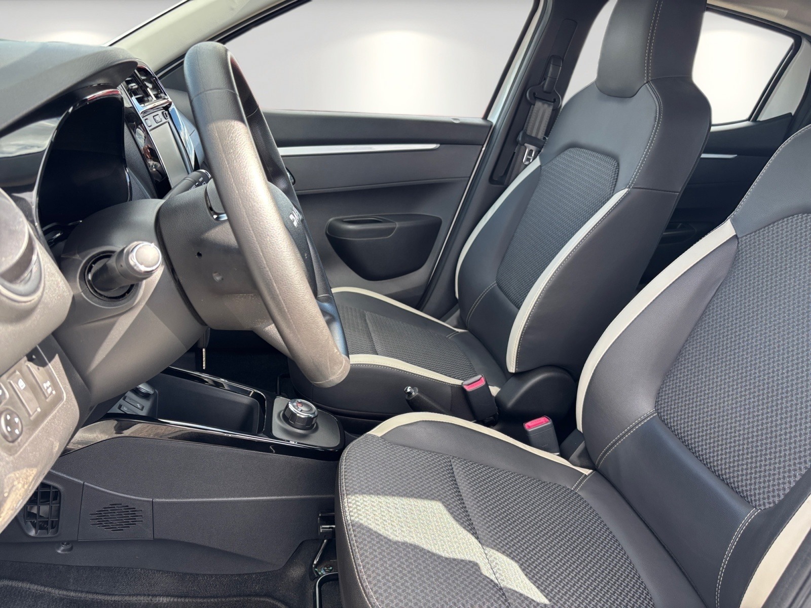 Dacia Spring – Bild 8