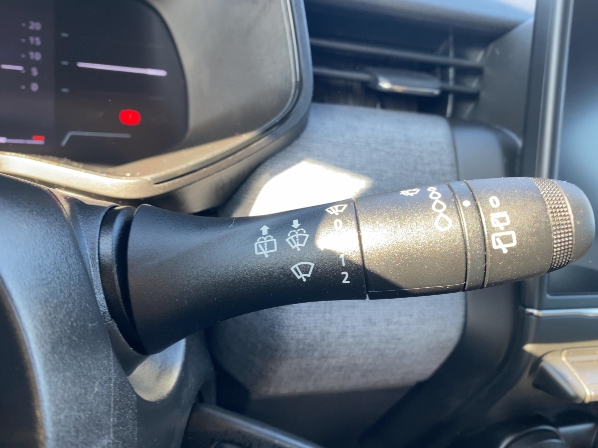 Renault Clio – Bild 18