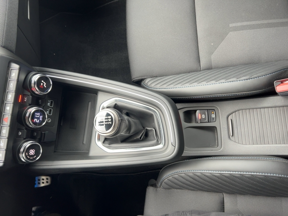 Renault Clio – Bild 12