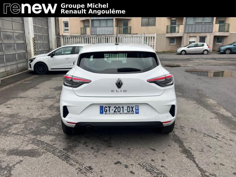 Renault Clio V