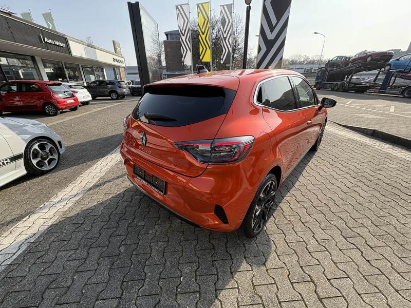 Fahrzeugabbildung Clio V 1.0 TCe 90 Techno Bild 4 von 18