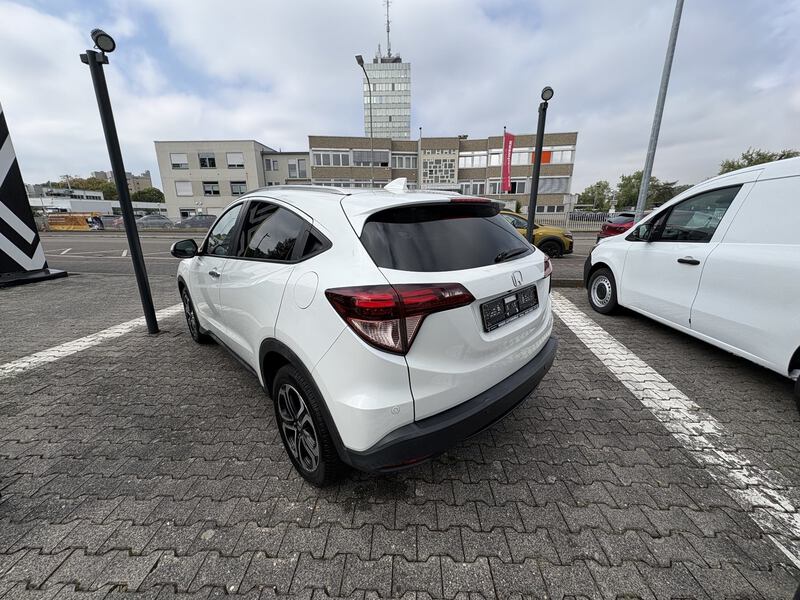 Fahrzeugabbildung HR-V 1.5 i-VTEC Executive CVT Bild 6 von 18