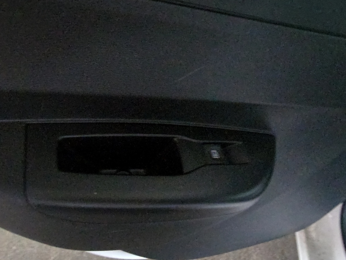 Dacia Spring – Bild 17