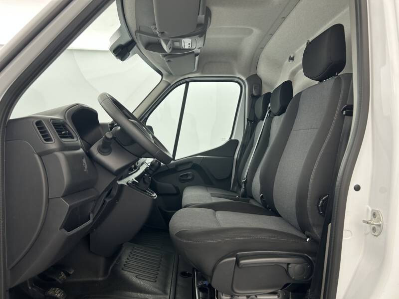 Renault Master III