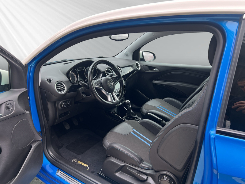 Opel Adam