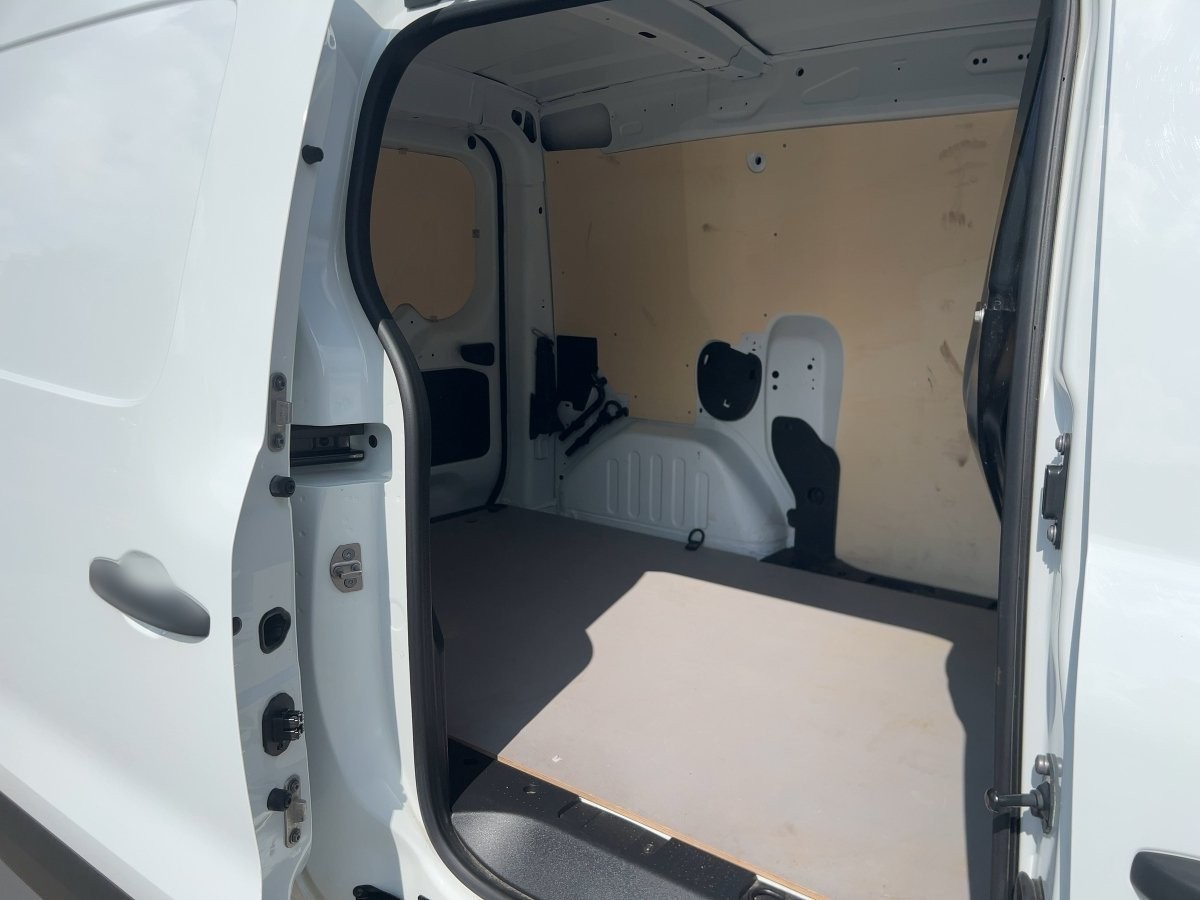 Renault Express – Bild 8