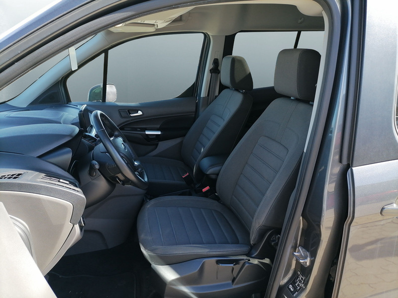Ford Grand Tourneo
