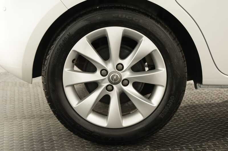 OPEL Corsa Corsa 1.2 Edition — photo 5