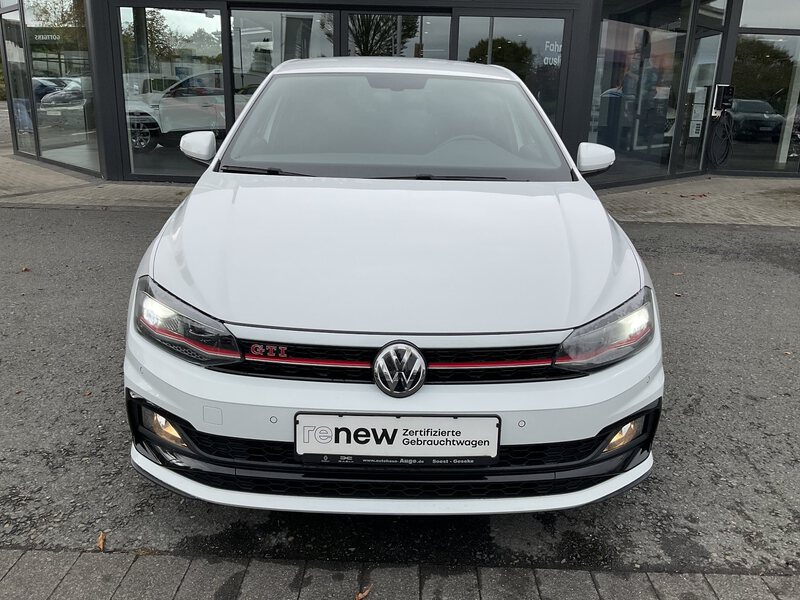 Fahrzeugabbildung Polo *DSG* Navi* 200PS Bild 8 von 21