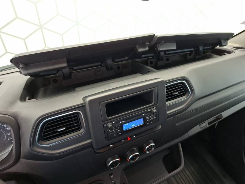 Renault Master III