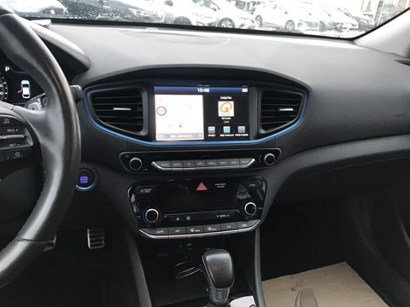 Hyundai Ioniq