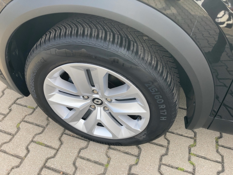 Fahrzeugabbildung Captur BUSINESS EDITIO Bild 8 von 18