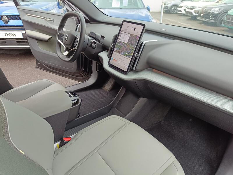 Volvo EX30