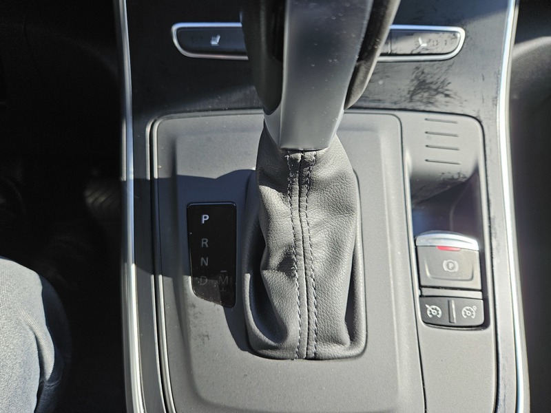 Fahrzeugabbildung Scenic BLUE dCi 150 EDC Bild 10 von 30