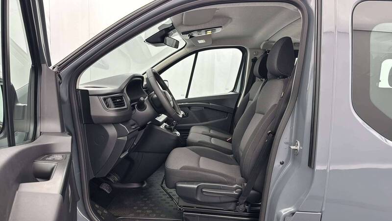 Renault Trafic Combi