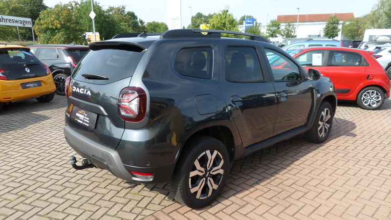 Fahrzeugabbildung Duster NAVI / Kamera / SHZ Bild 4 von 15