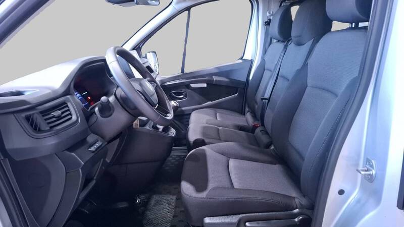 Renault Trafic Combi