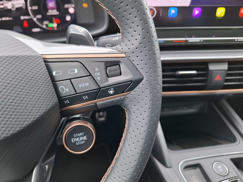 Fahrzeugabbildung Formentor VZ 2.0 TSI 4Drive (310 PS) 7-Gang-DSG Bild 24 von 49
