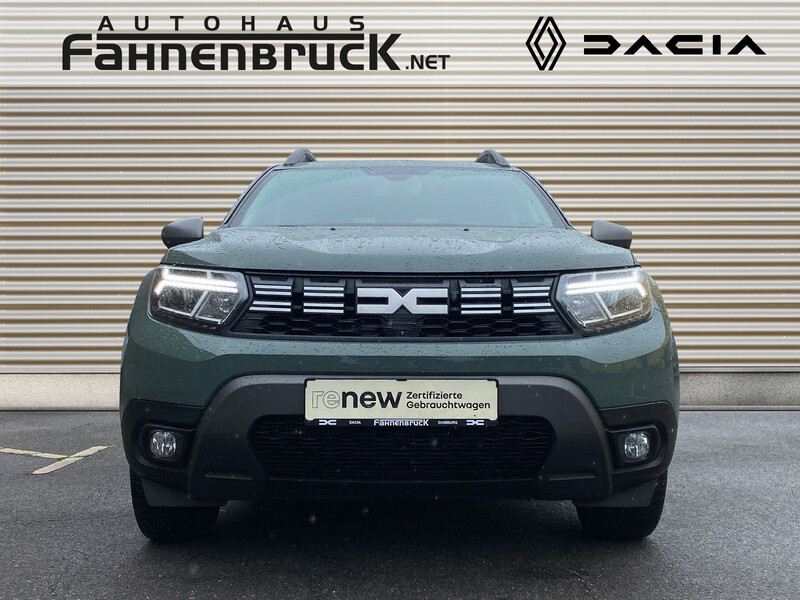 Fahrzeugabbildung Duster 360°Kamera Navi Bild 6 von 20