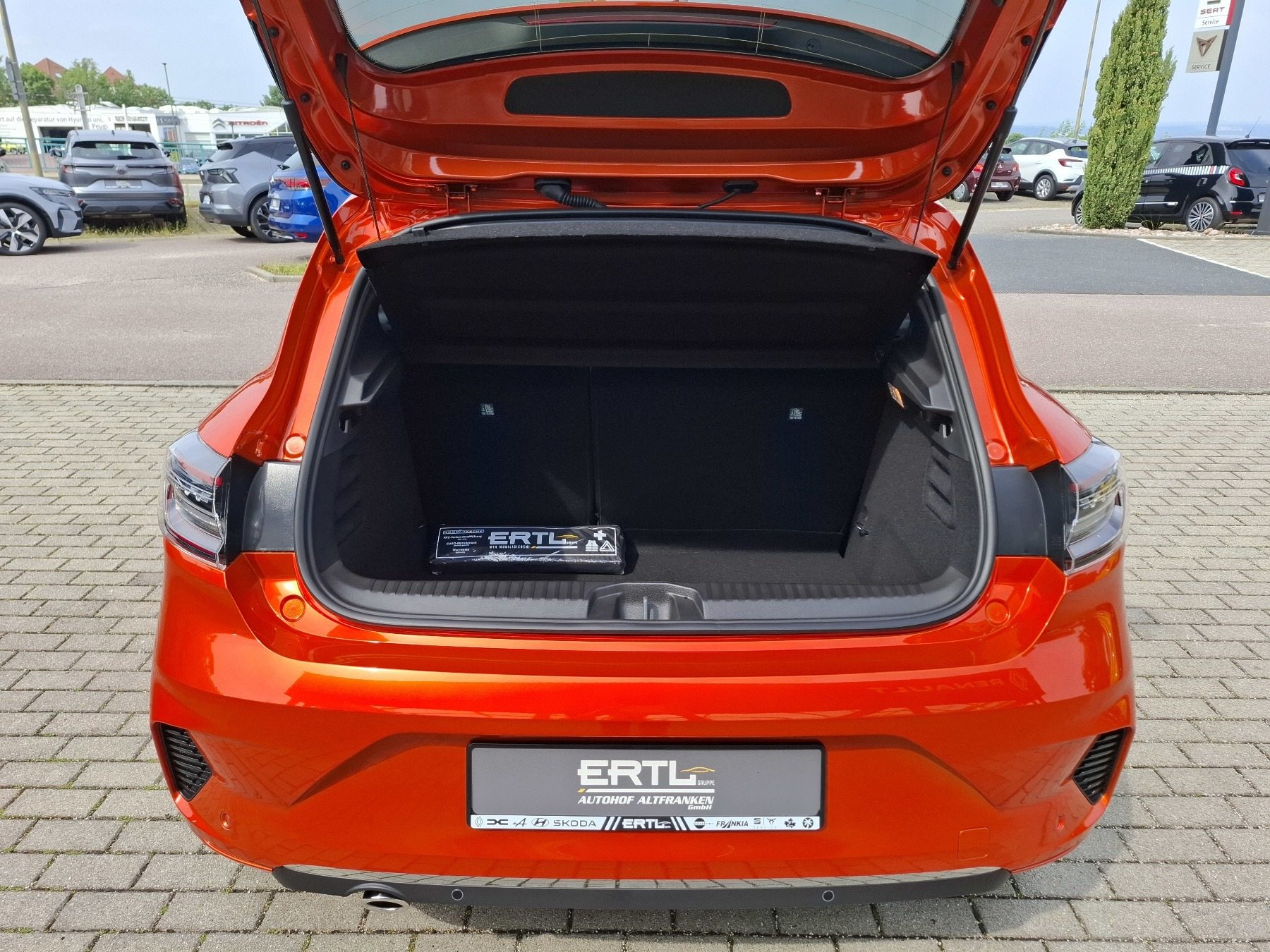 Renault Clio – Bild 9