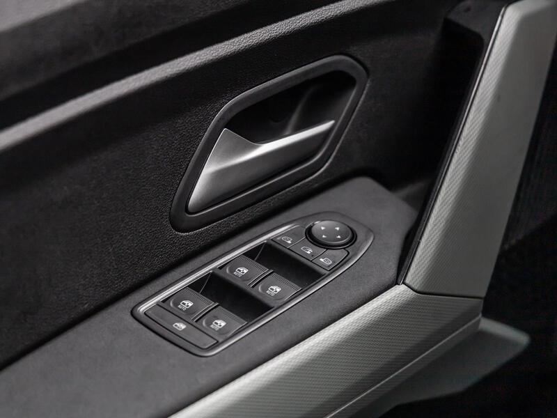 Fahrzeugabbildung Duster Extreme hybrid-G 150 4x4 Bild 11 von 15