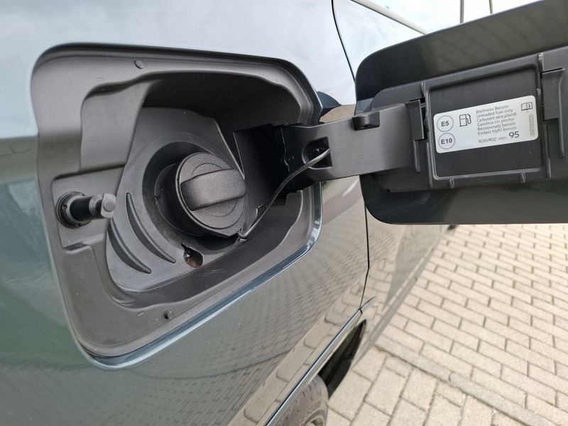 Fahrzeugabbildung Ateca FR 1.5 TSI ACT 110 kW (150 PS) 7-Gang DSG Bild 44 von 48