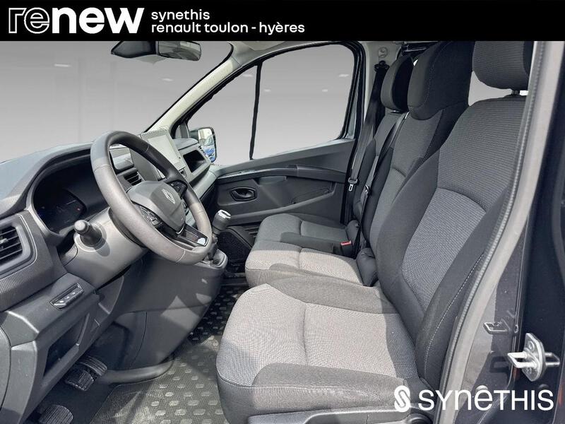Renault Trafic Combi